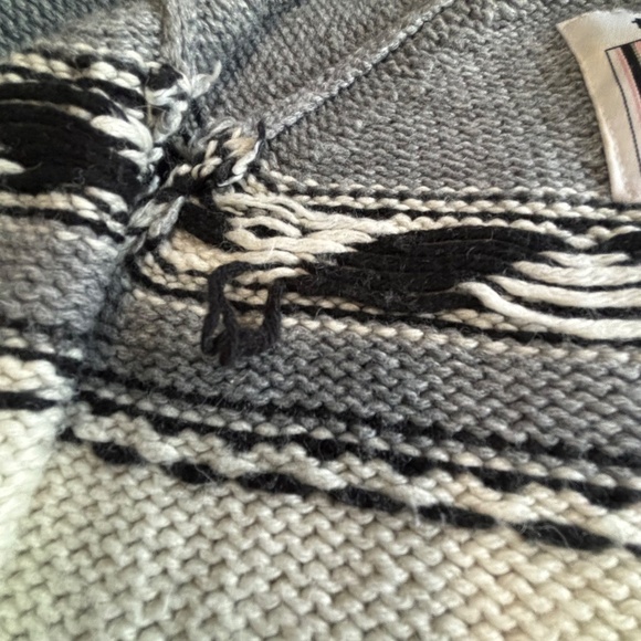 Triple Five Soul full zip Cowichan style sweater wool blend size small - Picture 7 of 12